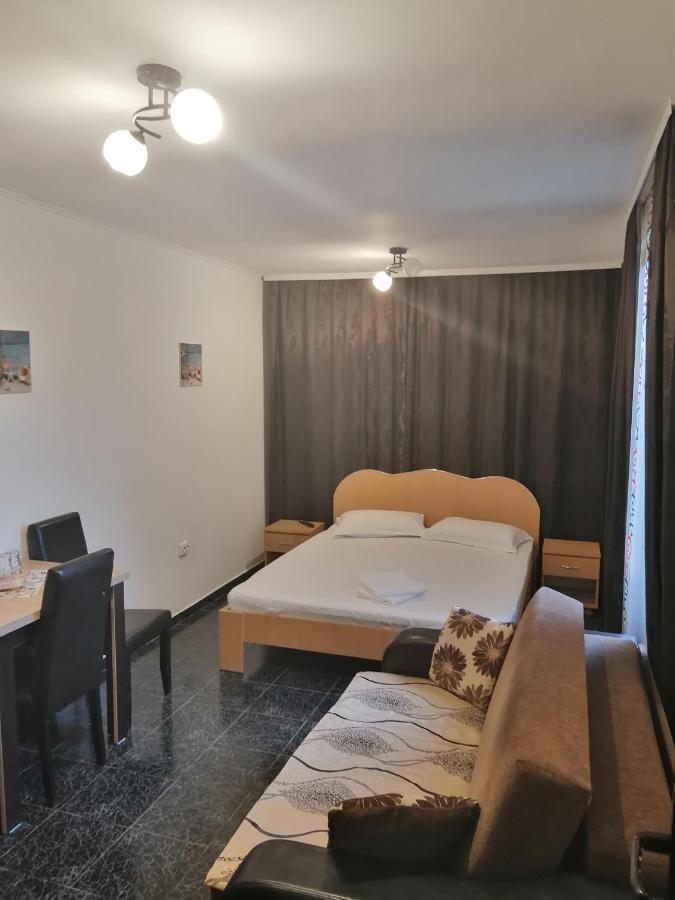 Hotel Casa Alexandru Două Mai Exterior foto